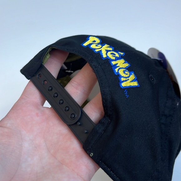 Pokemon Snapback Hat / New With Tags / 20022 - Picture 2 of 7